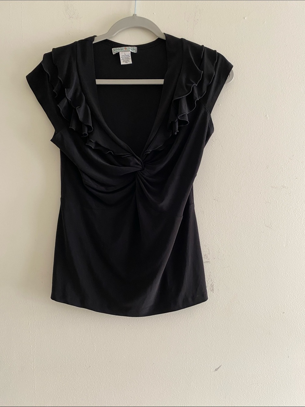 Vintage Suzie Black Ruffle Twist Front Top